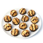 Kokosgebakjes Met Cacao